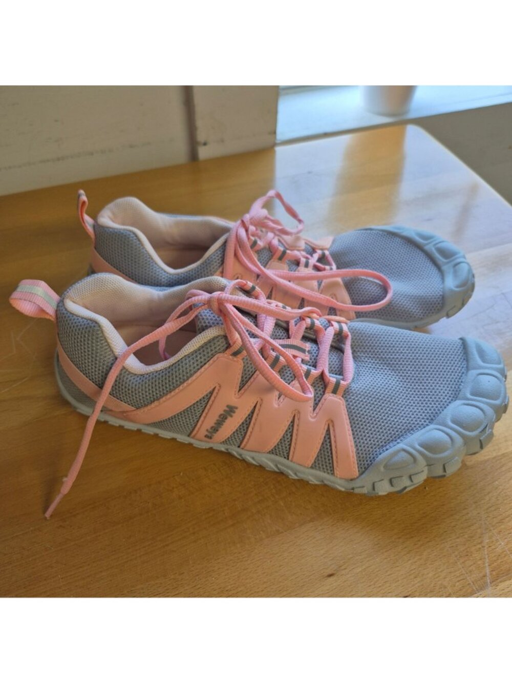 Weweya Womens Barefoot Running Shoes Gray & Pink Lightweight & Breathable Mesh - Picture 5 of 8
